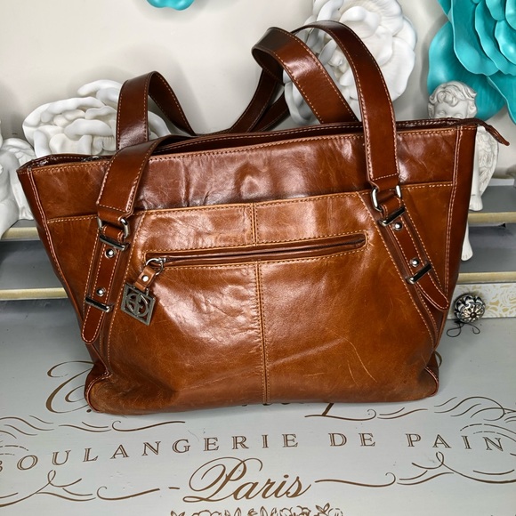 Gianni Bernini Handbags - Gianni Bernini tan leather tote bag